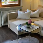 Kienberghof 아파트 *